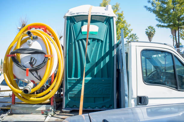 Portable Toilet Options We Offer in Hanley Hills, MO